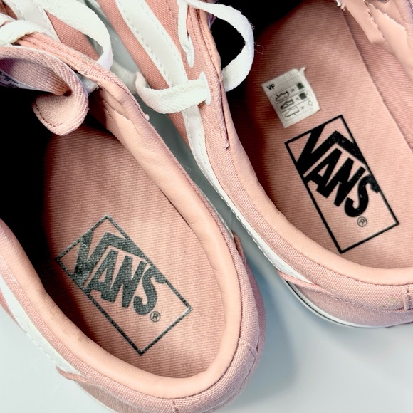 Van’s Ward Women’s Canvas Skater Sneaker 7.5 Rose - Picture 6 of 7